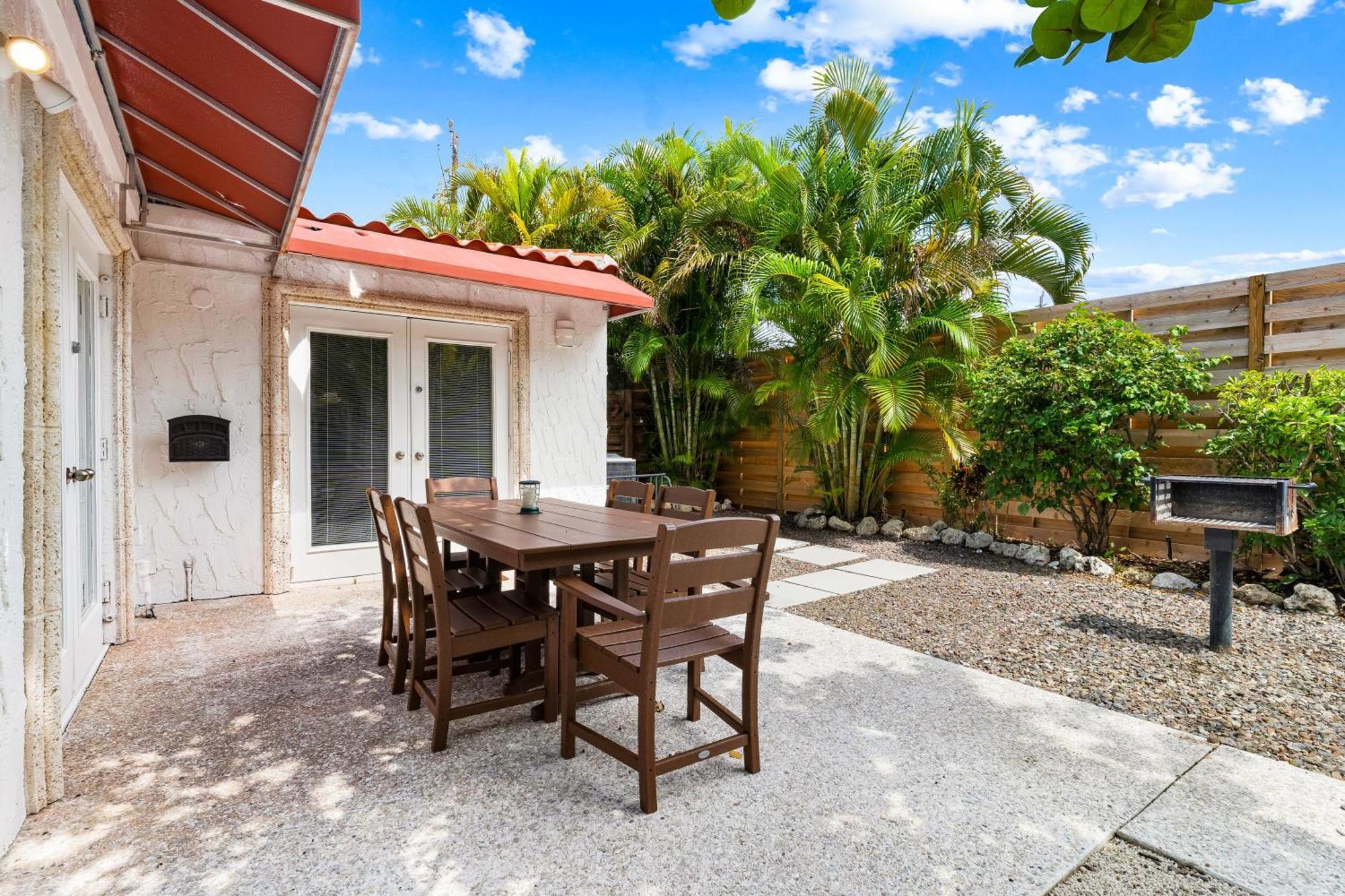 Crescent Beach Villas Cayo Siesta Exterior foto