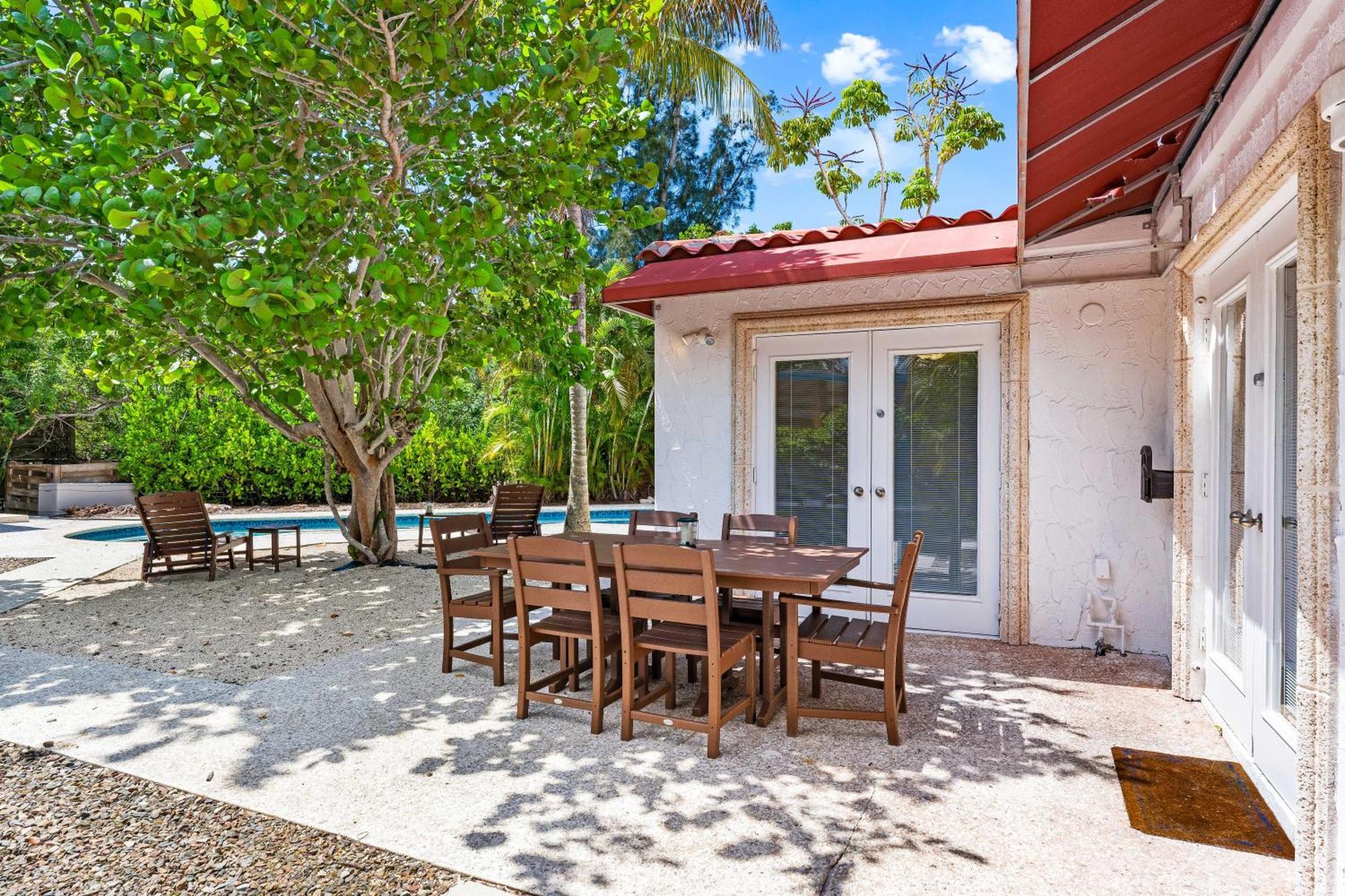 Crescent Beach Villas Cayo Siesta Exterior foto