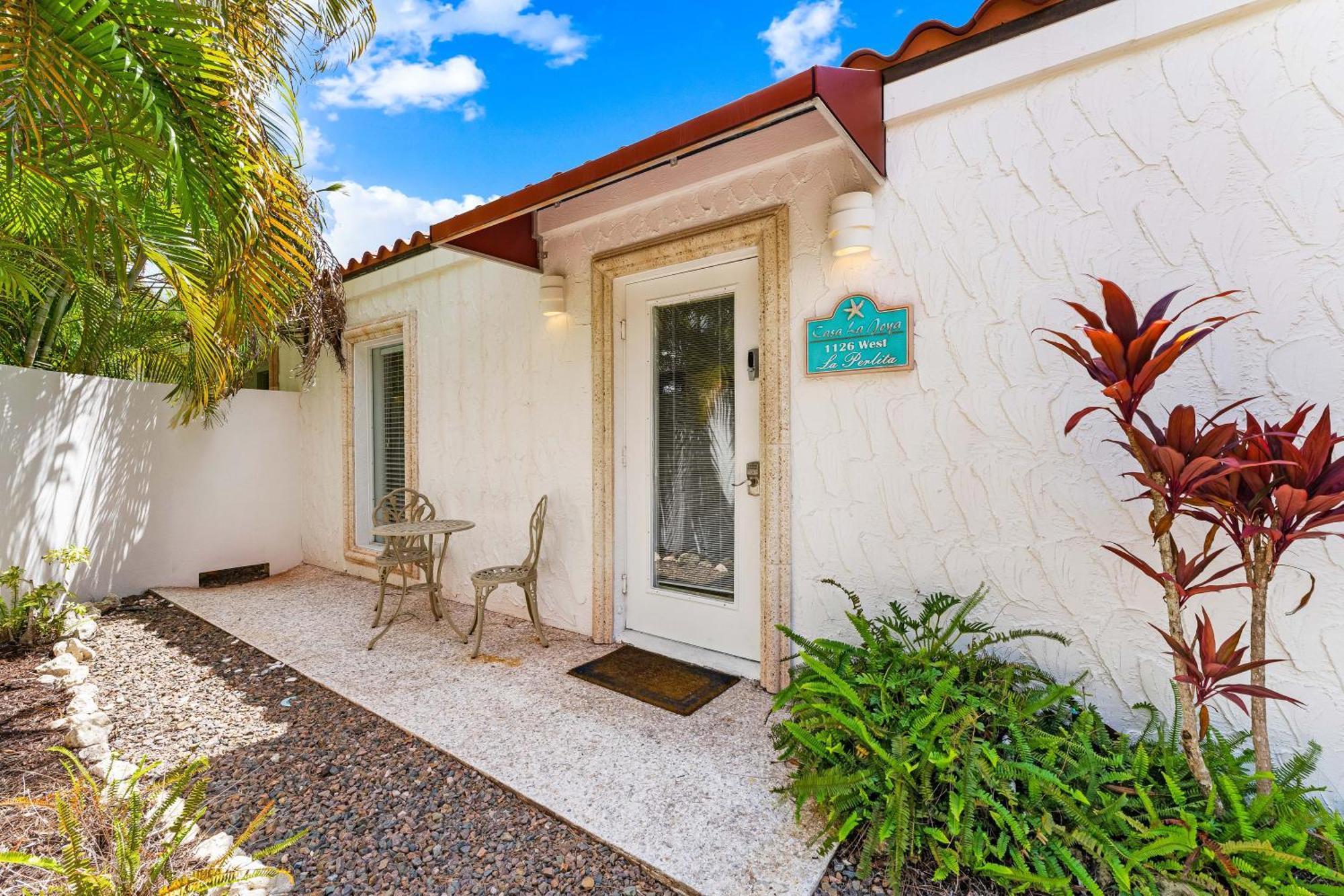 Crescent Beach Villas Cayo Siesta Exterior foto