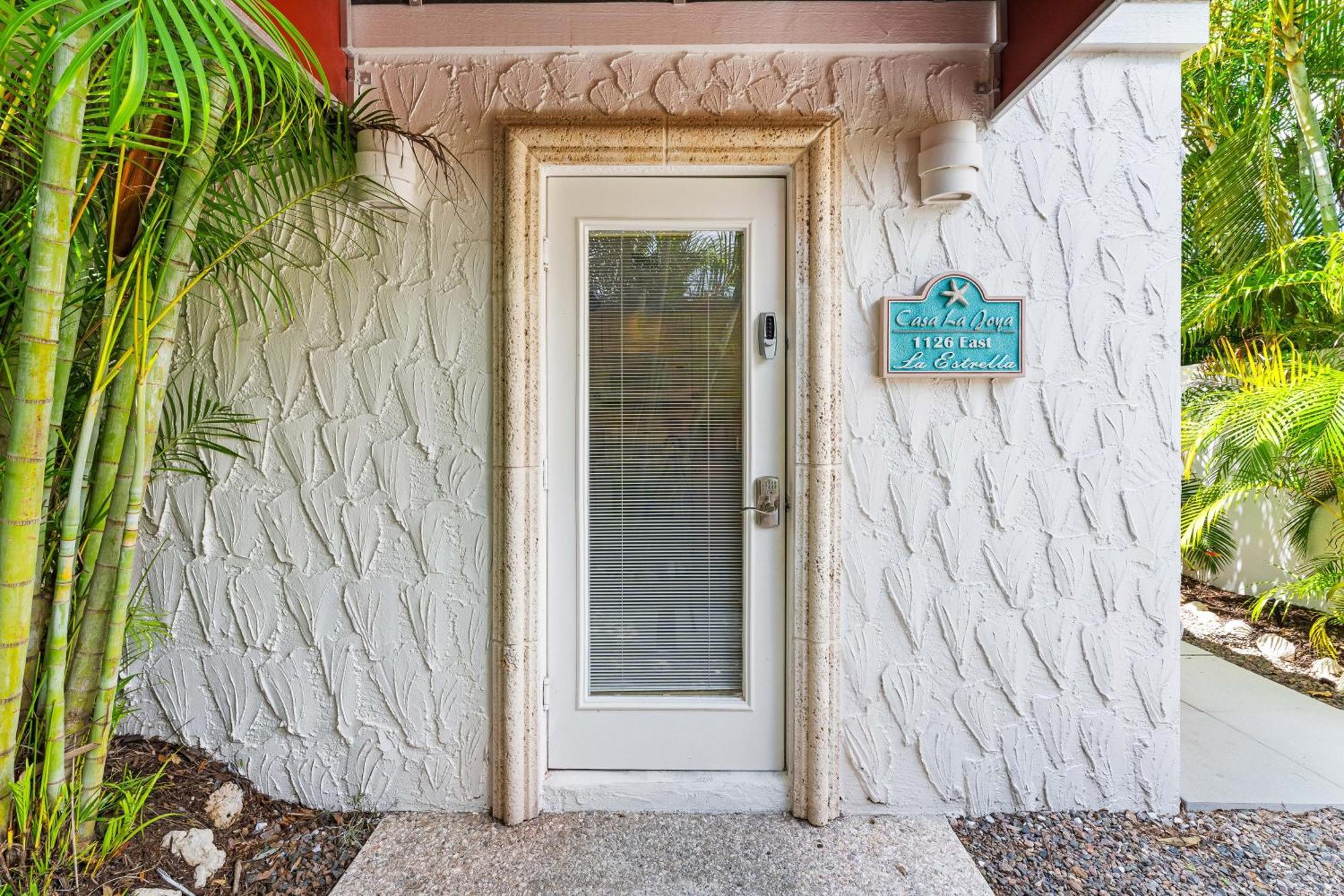 Crescent Beach Villas Cayo Siesta Exterior foto