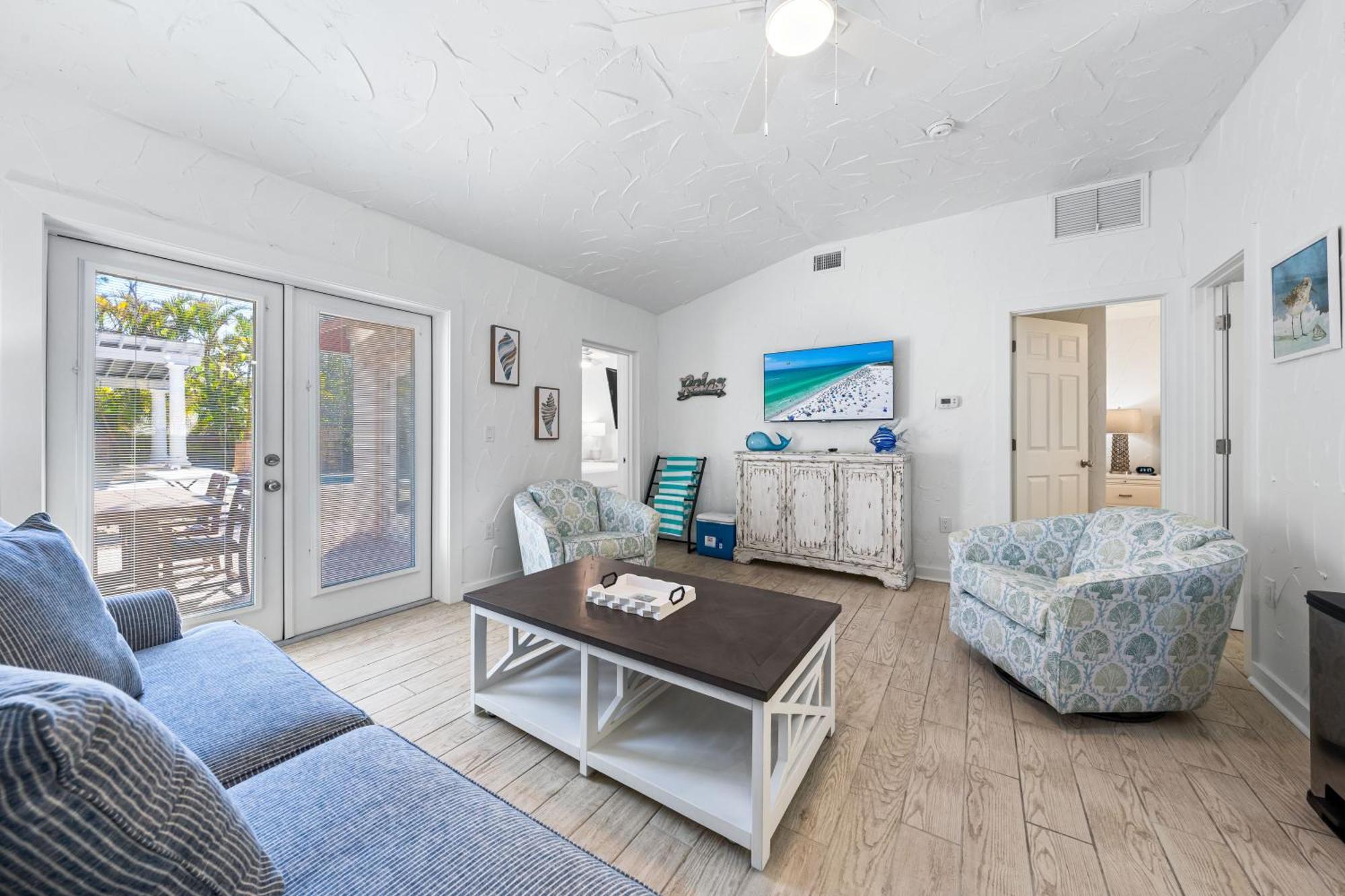 Crescent Beach Villas Cayo Siesta Exterior foto